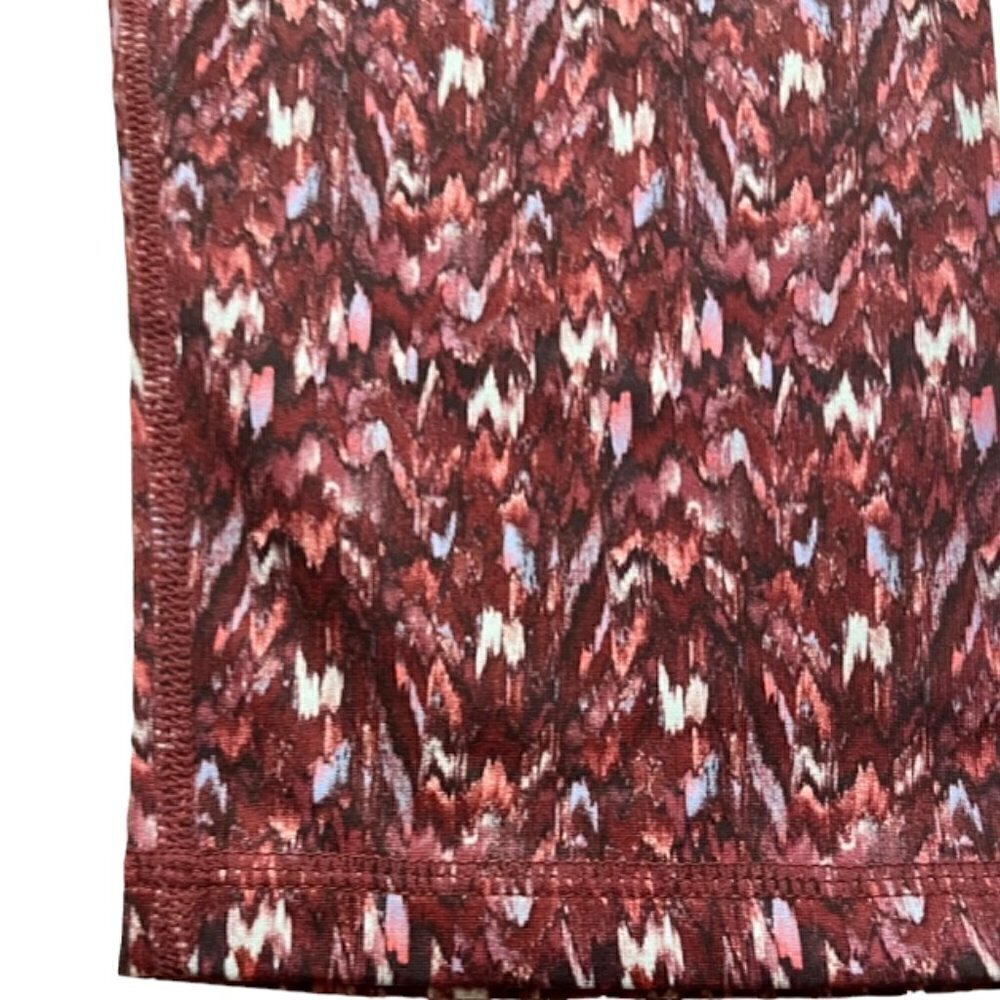 Manduka NWOT Women's Yoga Legging Essential Capri in Adaptation Print Burgundy M - Picture 6 of 14